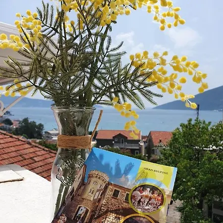 R&S Apartments Herceg Novi Exterior photo
