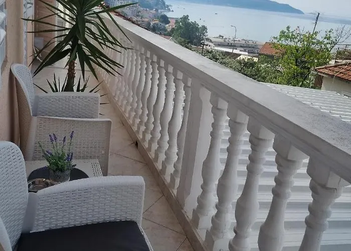 R&S Apartments